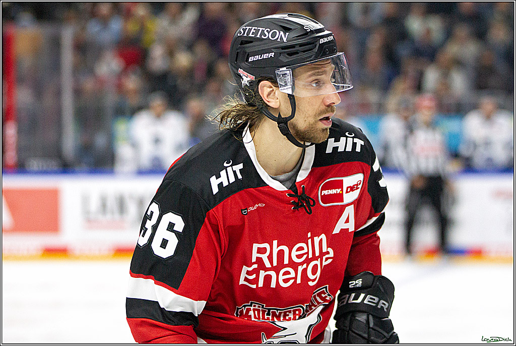 PENNY DEL;  Koelner Haie - Straubing Tigers; Koeln, 15.10.2021